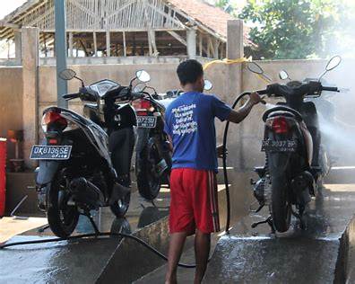 Jasa Cuci Motor